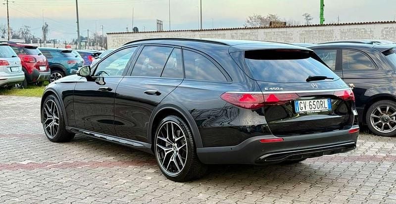 Usata Mercedes E450 Premium Plus 367 CV (269 kW) 2024 Nero Station wagon