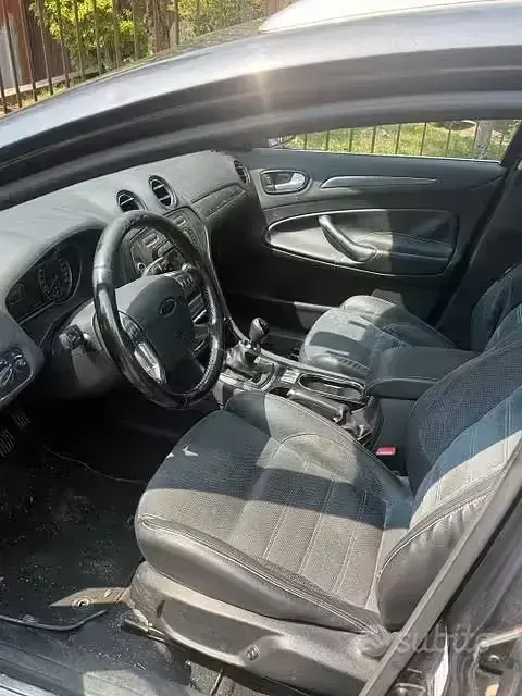 Usata Ford Mondeo 140 CV (102 kW) 2009 Grigio Station wagon