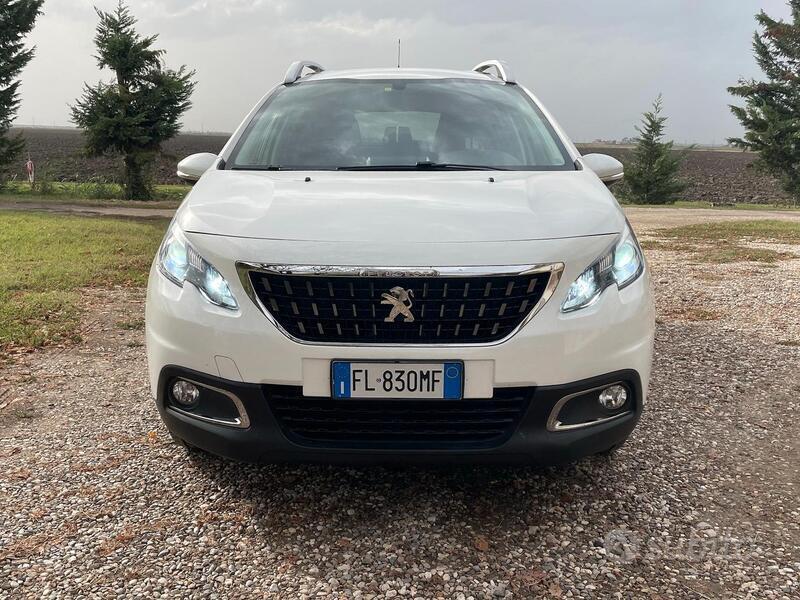 Usato 2018 Peugeot 2008 1.6 Diesel 75 CV (15.000 €)