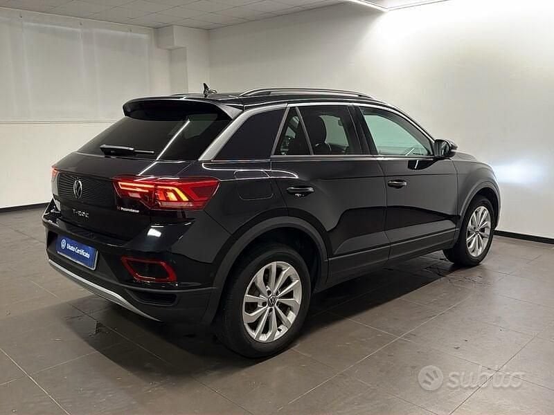 Usata VW T-Roc Edition 116 CV (85 kW) 2024 Nero SUV