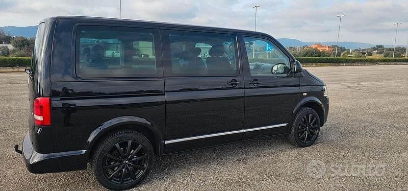 Usata VW T5 2011 Nero Furgone