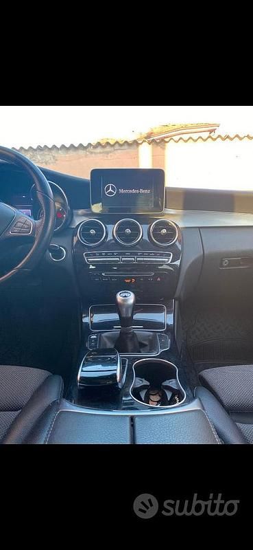 Usata Mercedes C200 135 CV (99 kW) 2016 Grigio Berlina