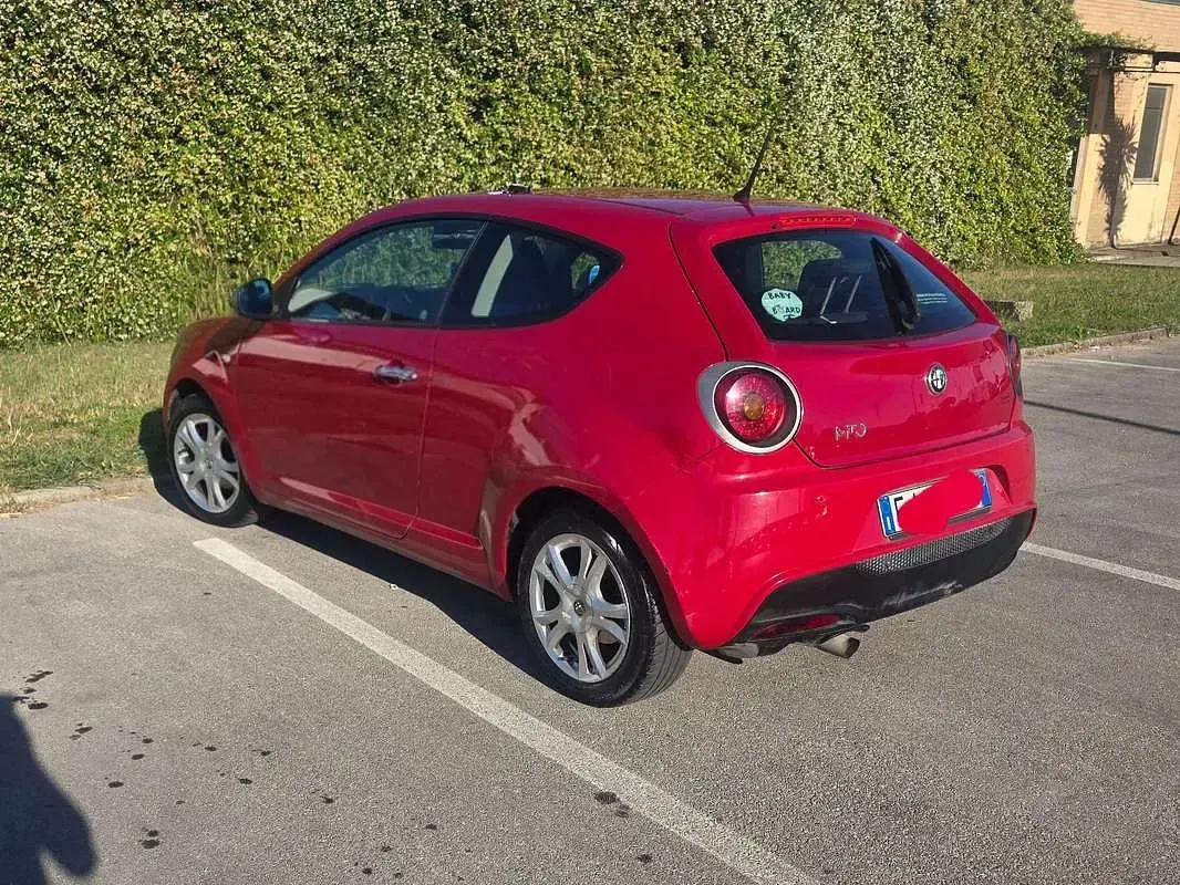 Usata Alfa Romeo MiTo Distinctive 79 CV (58 kW) 2011 Rosso Utilitaria