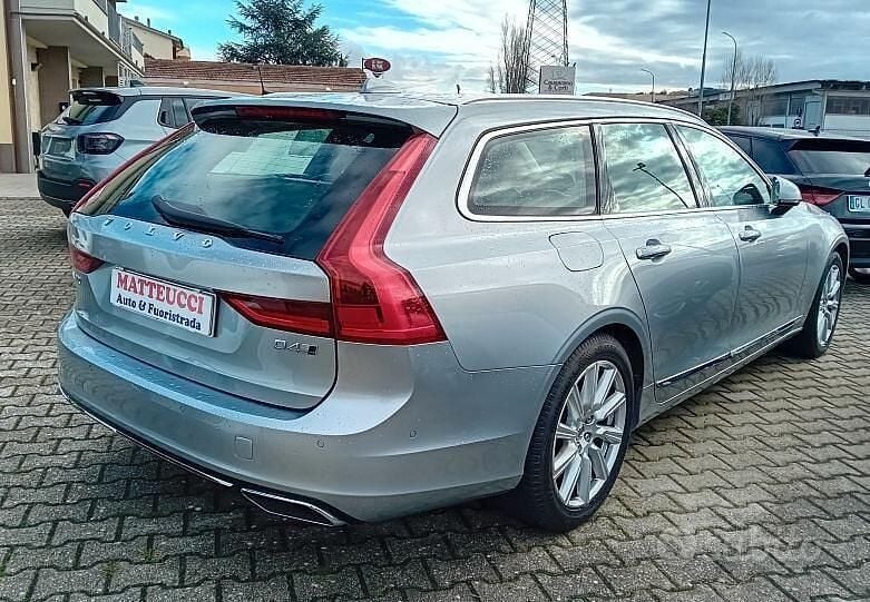 Usata Volvo V90 Inscription 190 CV (139 kW) 2019 Grigio Station wagon