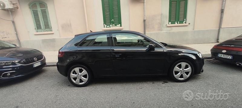 Usata Audi A3 Attraction 110 CV (80 kW) 2014 Nero Berlina
