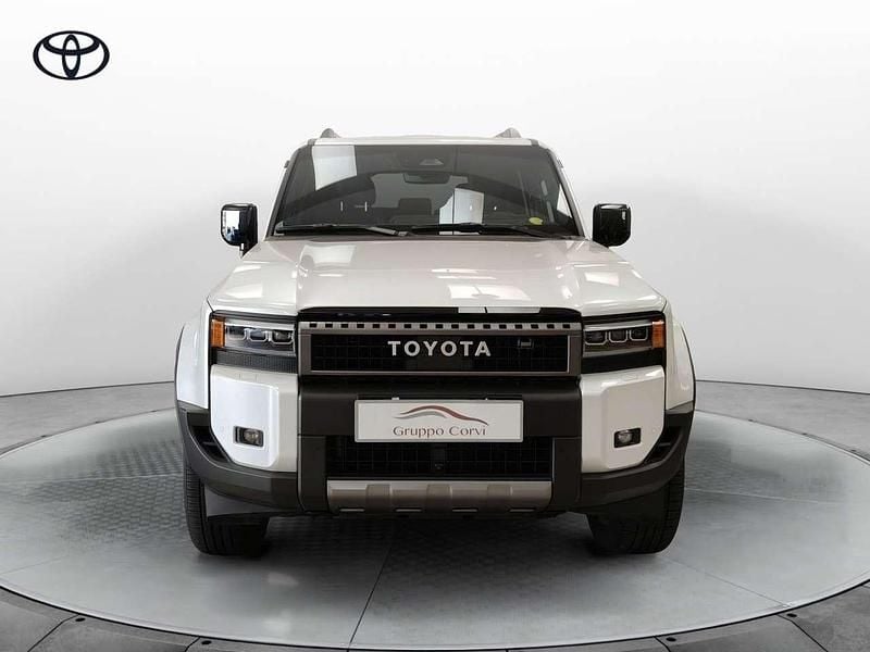 Usata Toyota Land Cruiser Lounge 205 CV (150 kW) 2024 Bianco SUV