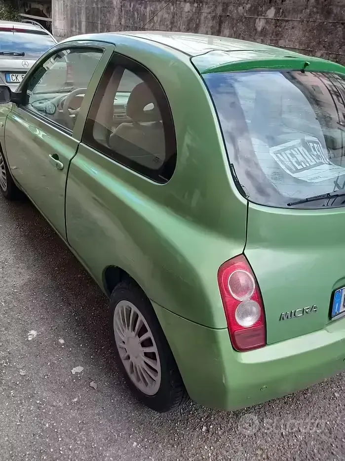 Usata Nissan Micra 54 CV (39 kW) 2003 Verde Utilitaria