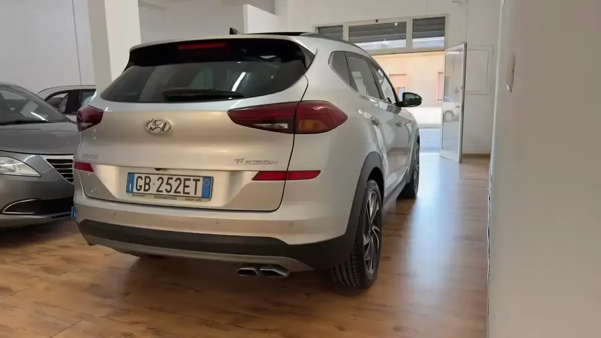 Usata Hyundai Tucson 135 CV (99 kW) 2021 Grigio SUV