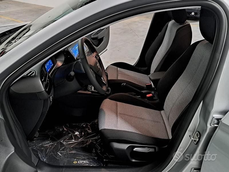 Occasion Opel Corsa 75 PK (55 kW) 2024 Grijs Hatchback