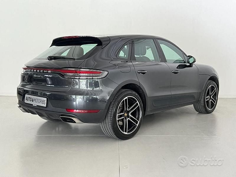 Usata Porsche Macan 245 CV (180 kW) 2019 Grigio SUV