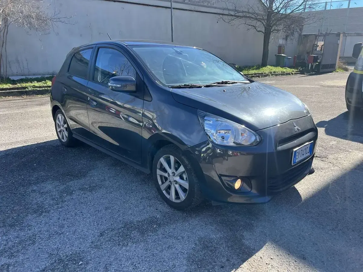 Usata Mitsubishi Space Star Intense 80 CV (58 kW) 2015 Other Utilitaria