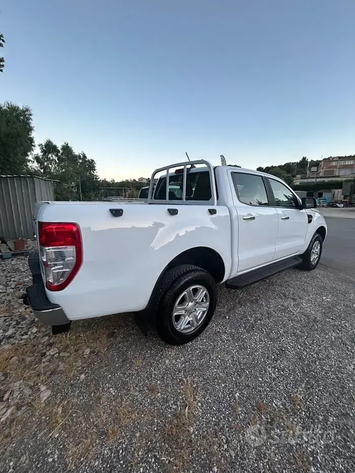 Usata Ford Ranger XLT 170 CV (125 kW) 2021 Bianco Pick-up