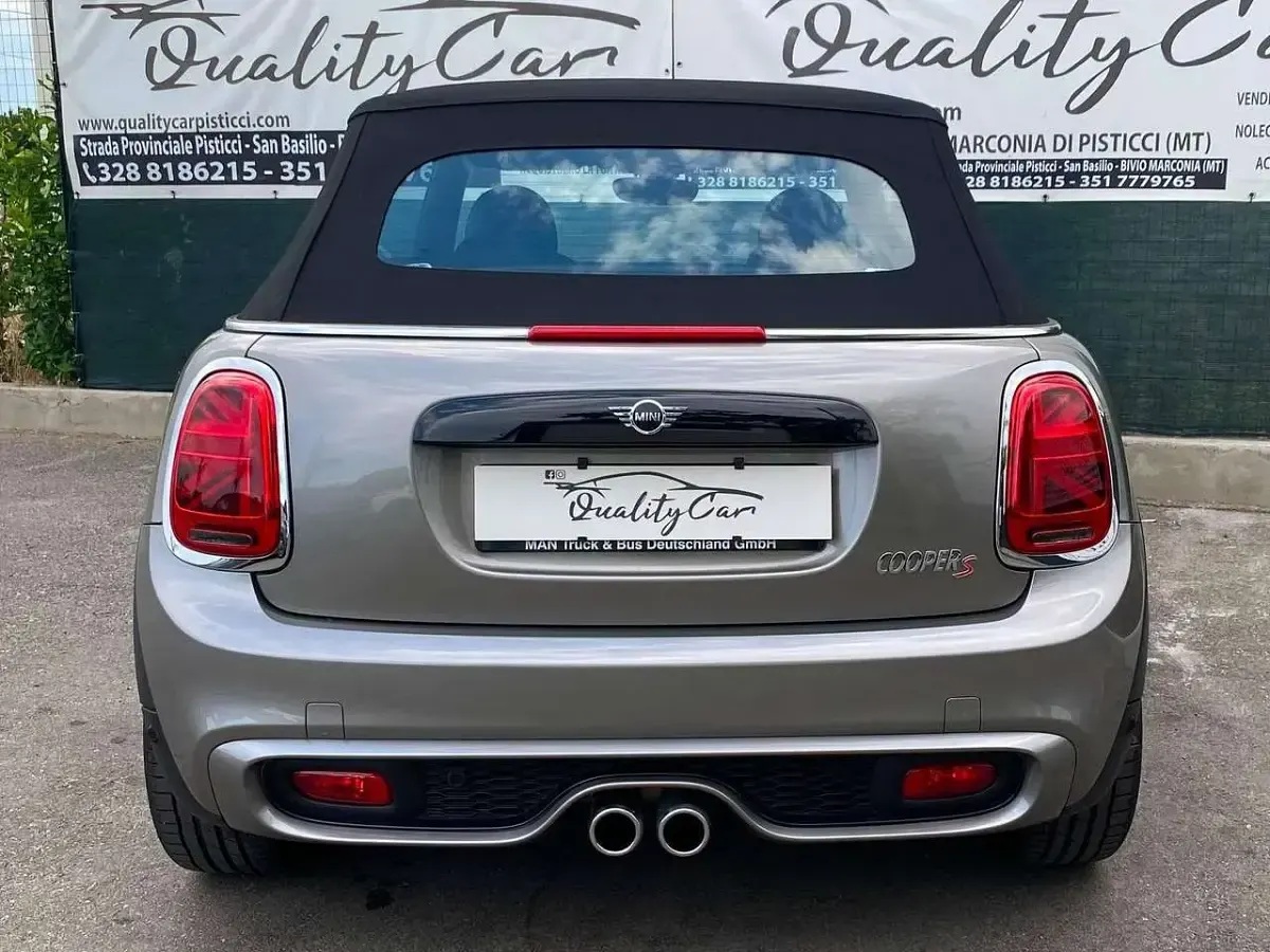 Usata Mini John Cooper Works Cabriolet 192 CV (141 kW) 2020 Grigio Cabrio