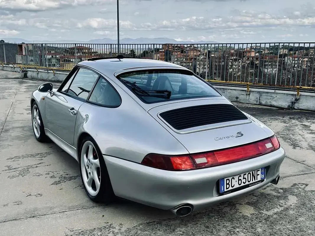 Usata Porsche 993 300 CV (220 kW) 1997 Argento Coupé