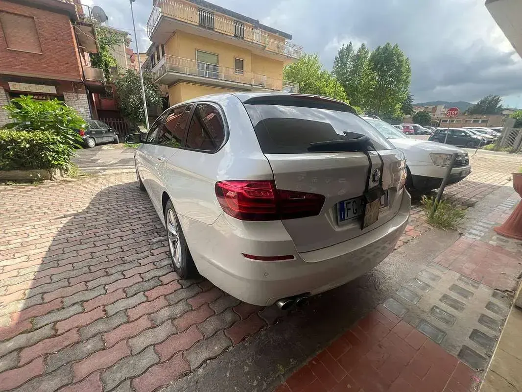 Usata BMW 520 190 CV (139 kW) 2016 Bianco Station wagon