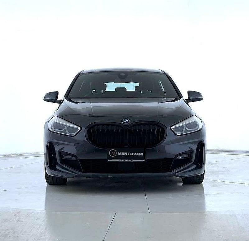 Usata BMW 118 M Sport 150 CV (110 kW) 2021 Grigio scuro Utilitaria