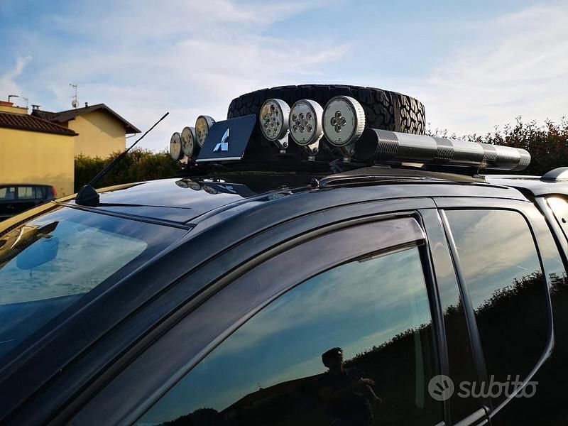 Usata Mitsubishi L200 Intense 181 CV (133 kW) 2018 Nero Pick-up