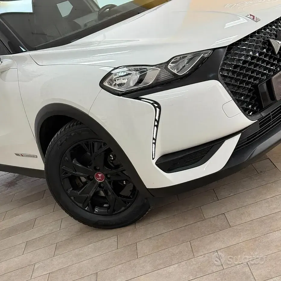 Usata DS Automobiles DS3 Performance 131 CV (96 kW) 2022 Bianco Utilitaria