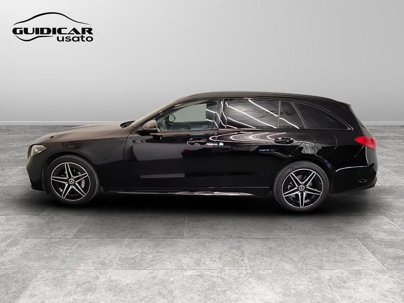 Usata Mercedes 300 Premium 197 CV (144 kW) 2023 Nero Station wagon