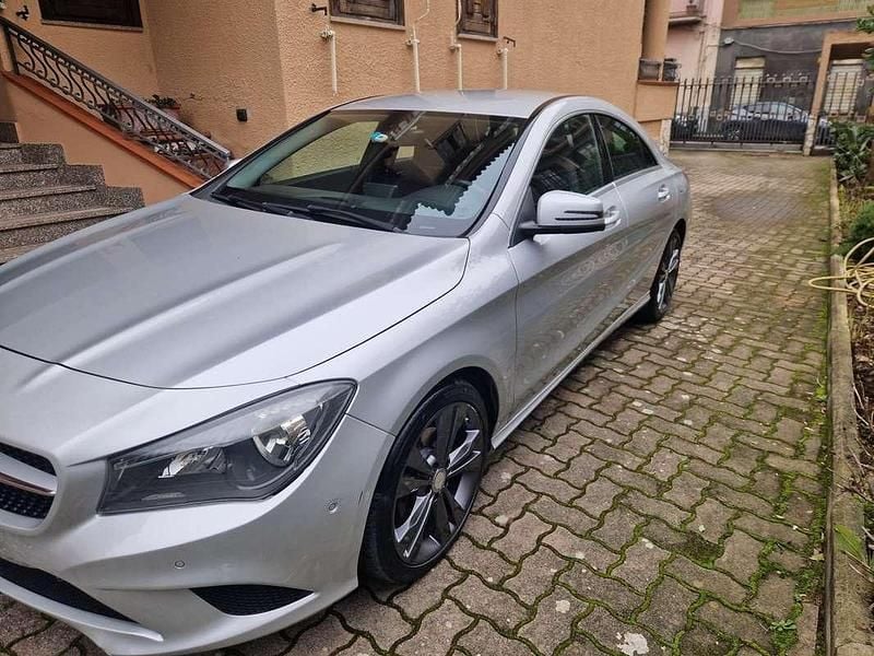 Usata Mercedes CLA180 109 CV (80 kW) 2014 Berlina