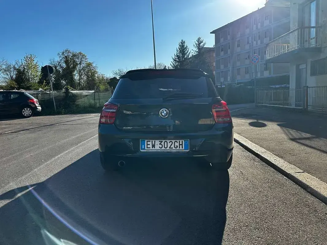 Usata BMW 114 Sport Line 95 CV (69 kW) 2014 Nero Utilitaria