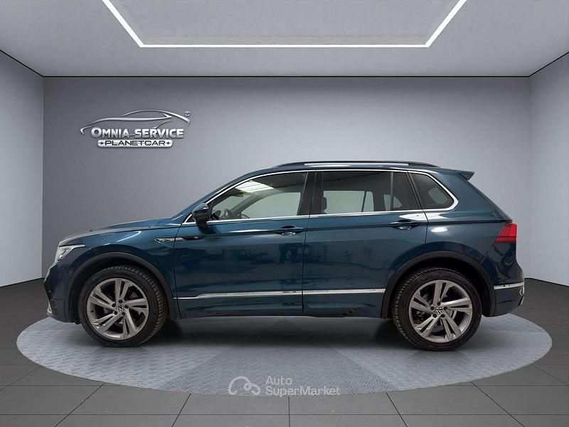 Usata VW Tiguan R-line 150 CV (110 kW) 2021 Verde SUV