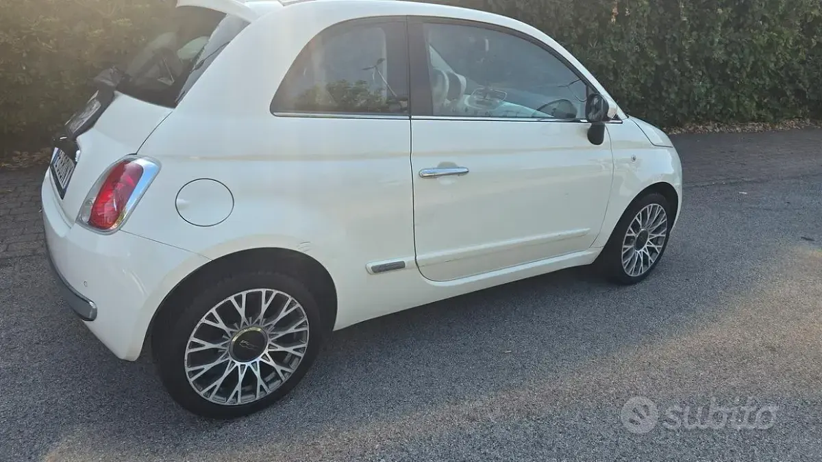 Usata Fiat 500 Lounge 95 CV (69 kW) 2016 Bianco Berlina