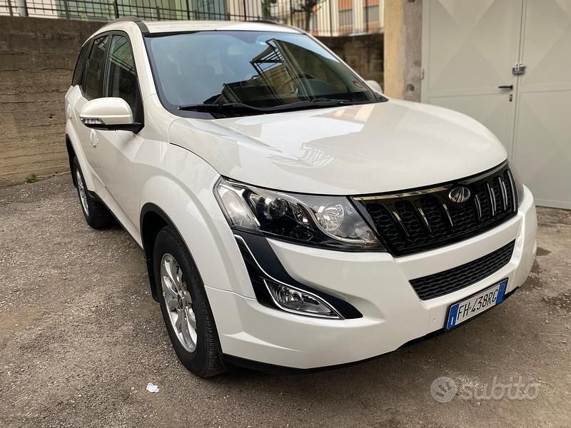 Usata Mahindra XUV500 140 CV (102 kW) 2018 Bianco SUV