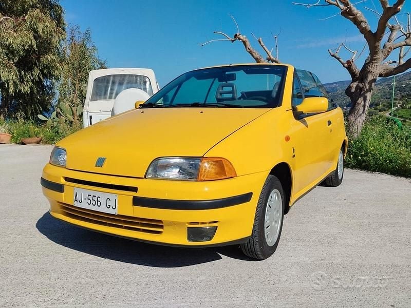 Usata Fiat Punto Cabriolet S 60 CV (44 kW) 1996 Cabrio