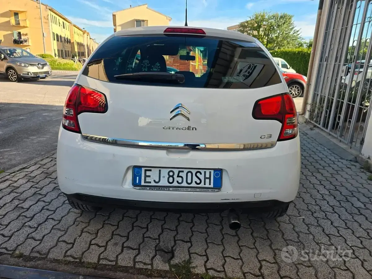 Usata Citroën C3 Exclusive 68 CV (50 kW) 2011 Bianco Berlina