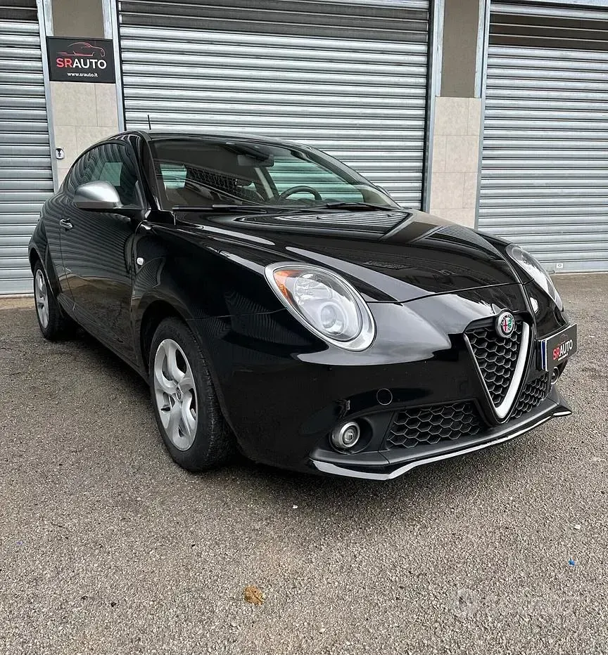 Usata Alfa Romeo MiTo 78 CV (57 kW) 2018 Nero Utilitaria