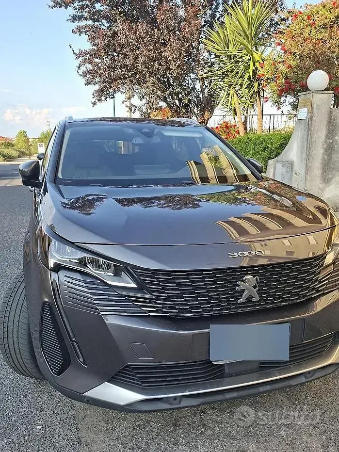 Usata Peugeot 3008 Allure 131 CV (96 kW) 2021 Grigio SUV