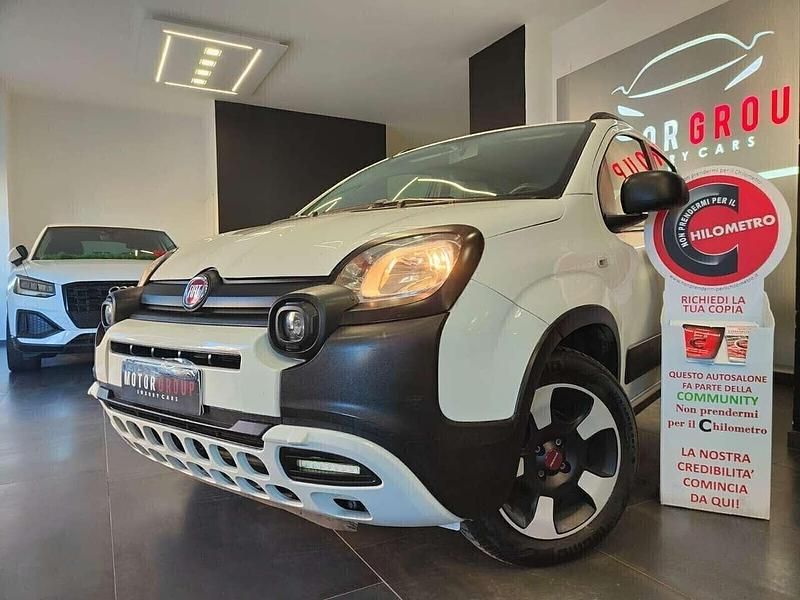 Bianco Usata 2020 Fiat Panda Cross Cross Due volumi | 9490 € (Ottimo prezzo) - Immagine 1/4