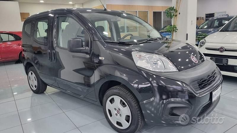 Usata Fiat Qubo Lounge 77 CV (56 kW) 2017 Nero Monovolume