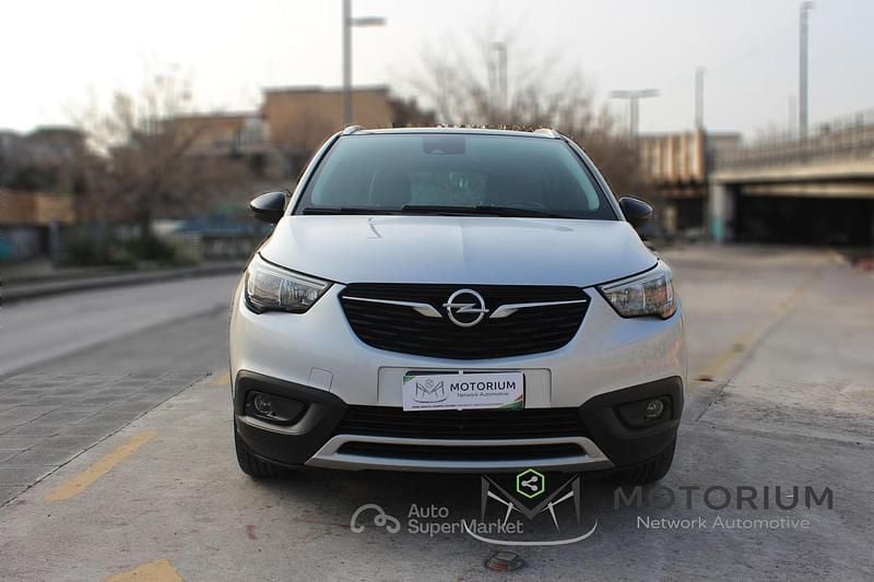 Usata Opel Crossland X Innovation 110 CV (80 kW) 2017 Grigio SUV