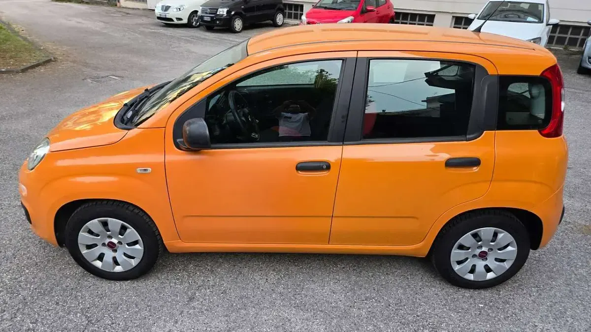 Usata Fiat Panda Pop 69 CV (50 kW) 2017 Arancione Utilitaria