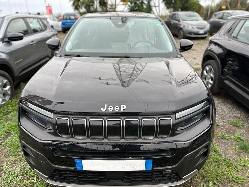 Usata Jeep Avenger Altitude 101 CV (74 kW) 2024 Nero SUV