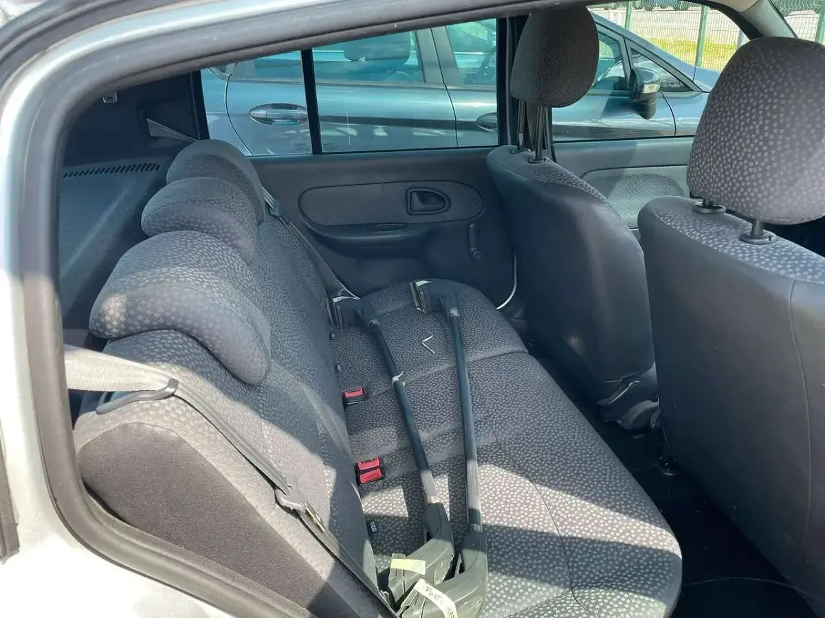 Usata Renault Clio II 58 CV (42 kW) 2008 Grigio Berlina