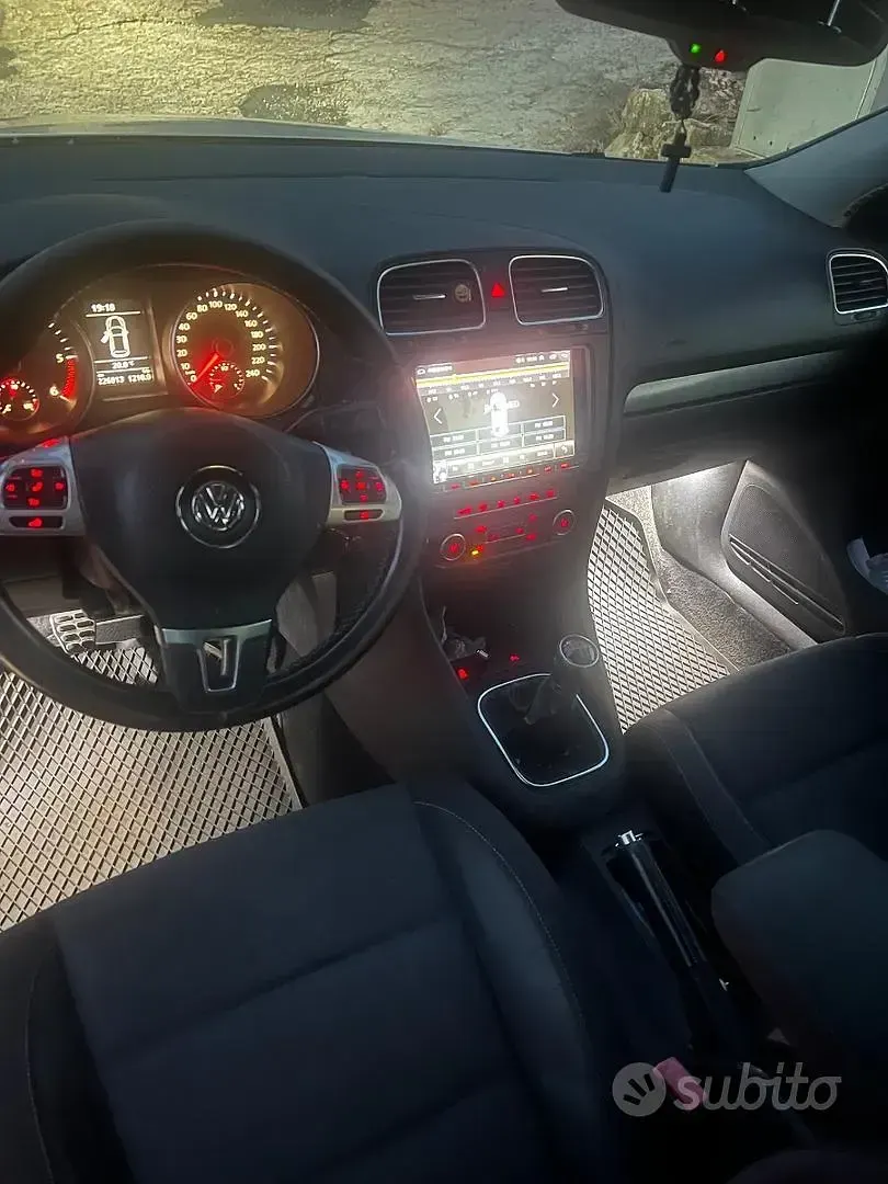 Usata VW Golf VI Highline 102 CV (75 kW) 2012 Bianco