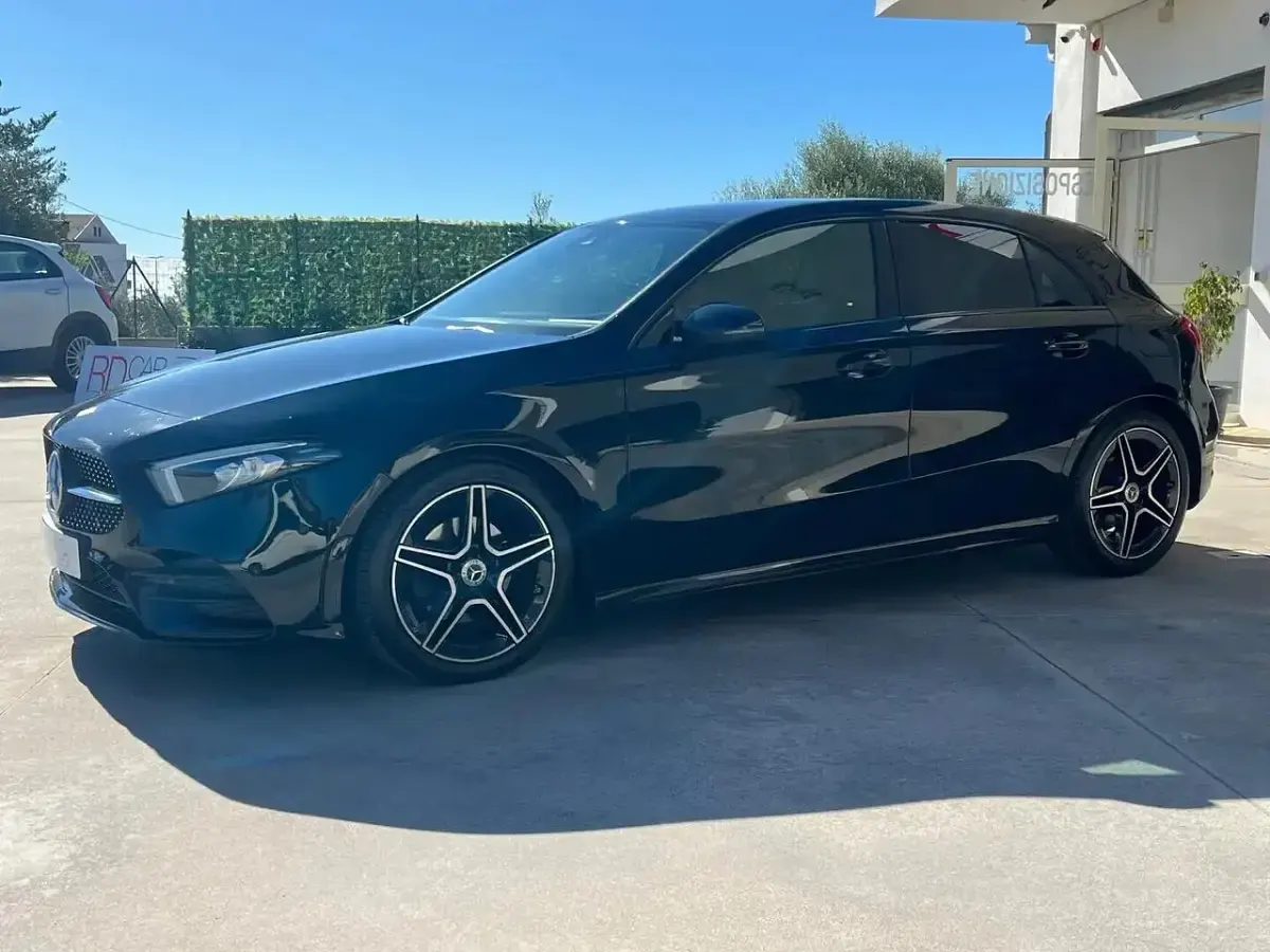 Usata Mercedes 200 Premium 149 CV (109 kW) 2022 Nero Berlina
