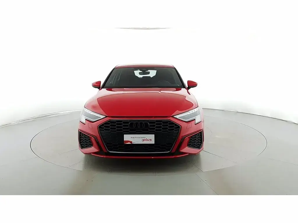 Usata Audi A3 Sportback e-tron S-Line 204 CV (150 kW) 2022 Rosso Utilitaria