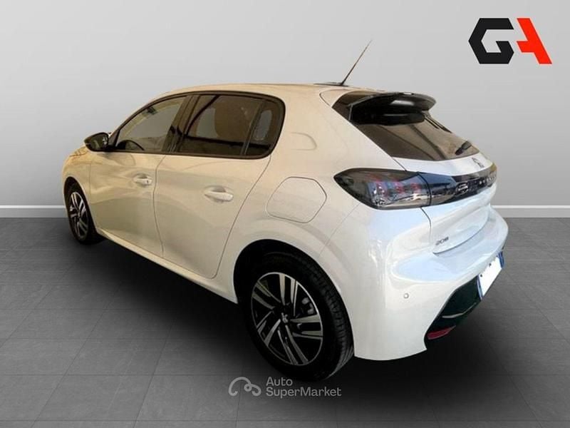 Usata Peugeot 208 Allure 75 CV (55 kW) 2022 Nessuno Utilitaria