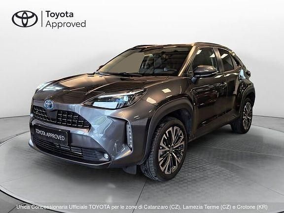 Usata Toyota Yaris Cross Lounge 115 CV (84 kW) 2023 Grigio SUV