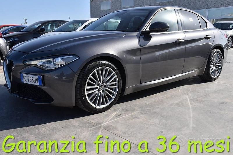 Grigio Usata 2019 Alfa Romeo Giulia Tre volumi | 18.900 € (Ottimo prezzo) - Immagine 1/4