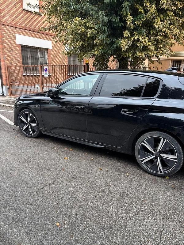 Usata Peugeot 308 GT 131 CV (96 kW) 2022 Berlina