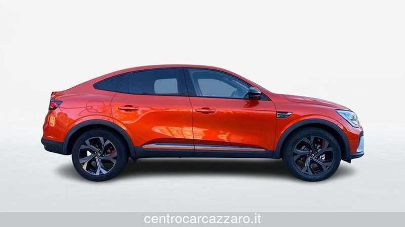 Usata Renault Arkana R.S. 145 CV (106 kW) 2021 Arancione SUV