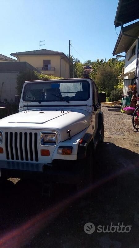 Usata 1992 Jeep Wrangler SUV | 12.000 € - Immagine 1/4