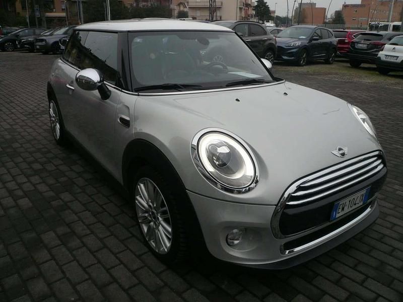 Usata Mini Cooper D 140 CV (102 kW) 2014 Argento Utilitaria