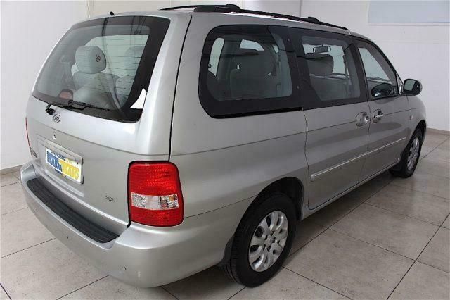 Kia carnival 2004