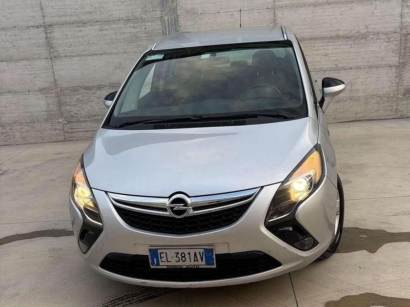 Other Usata 2012 Opel Zafira Tourer Cosmo Monovolume | 4600 € (Ottimo prezzo) - Immagine 1/4